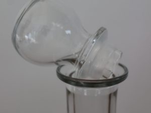 Carafe à décanter avec bouchon