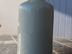 Vase bouteille en porcelaine