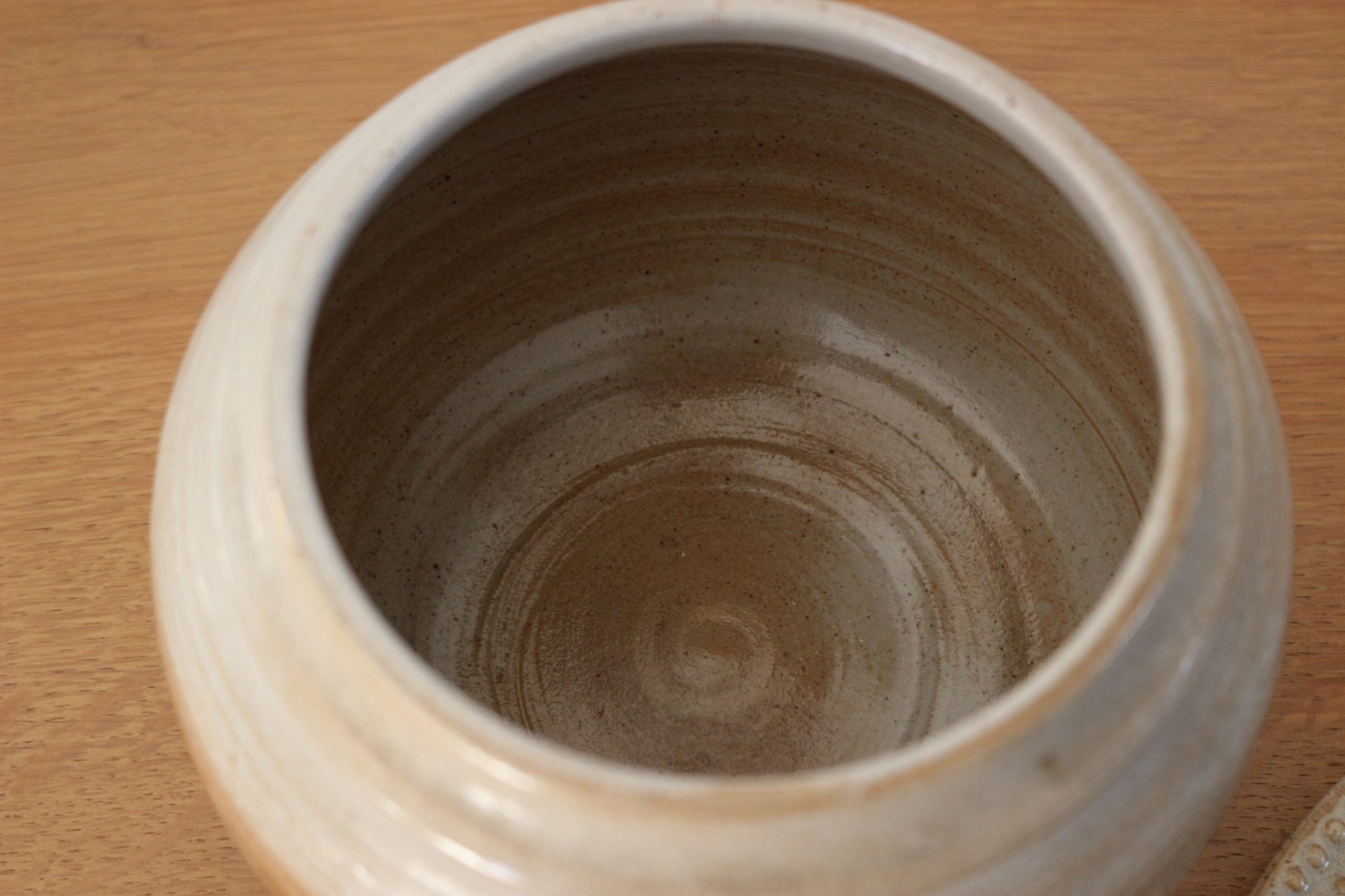 Pot à olives en grès – Image 4
