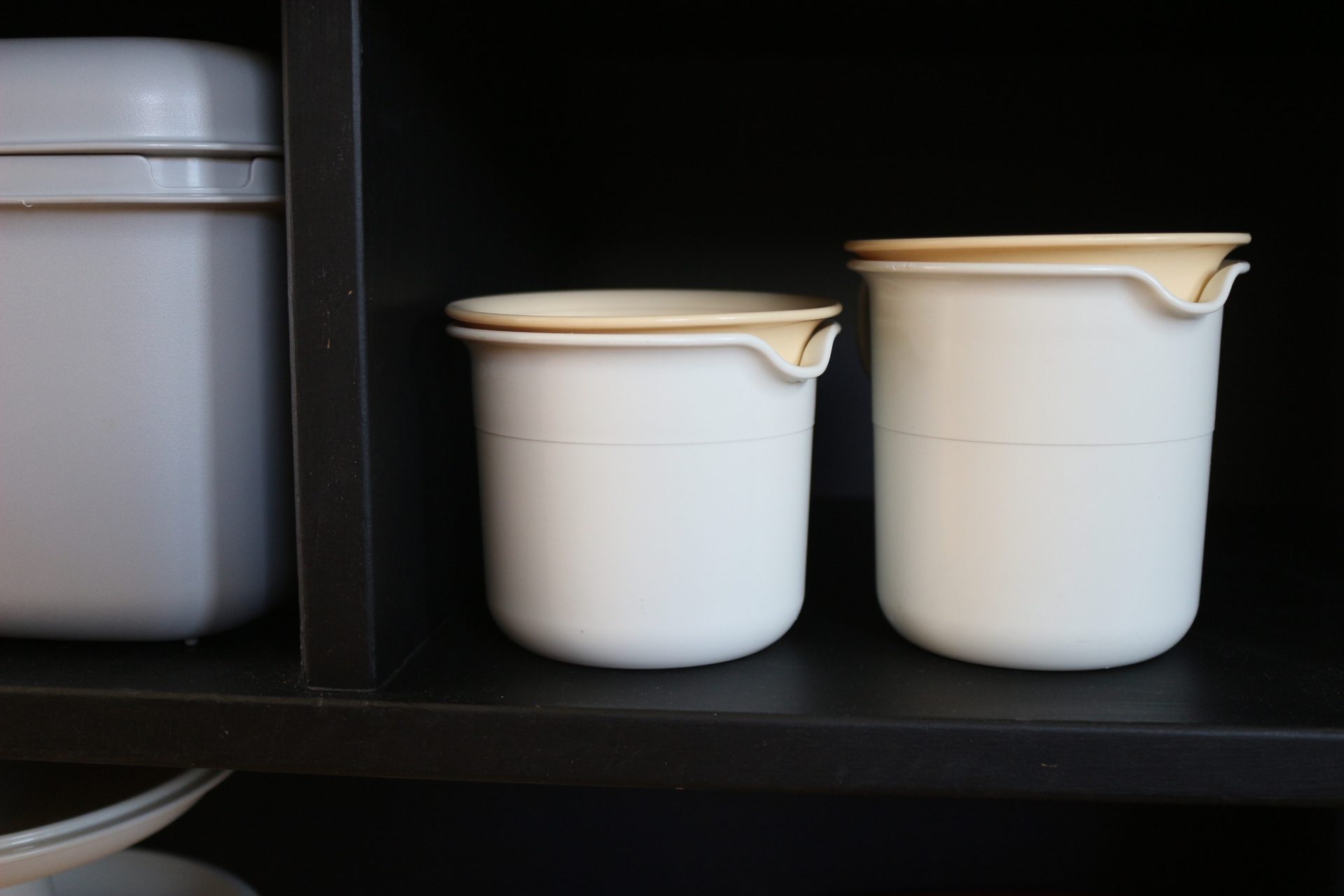 Set de 2 verseuses Tupperware – Image 7